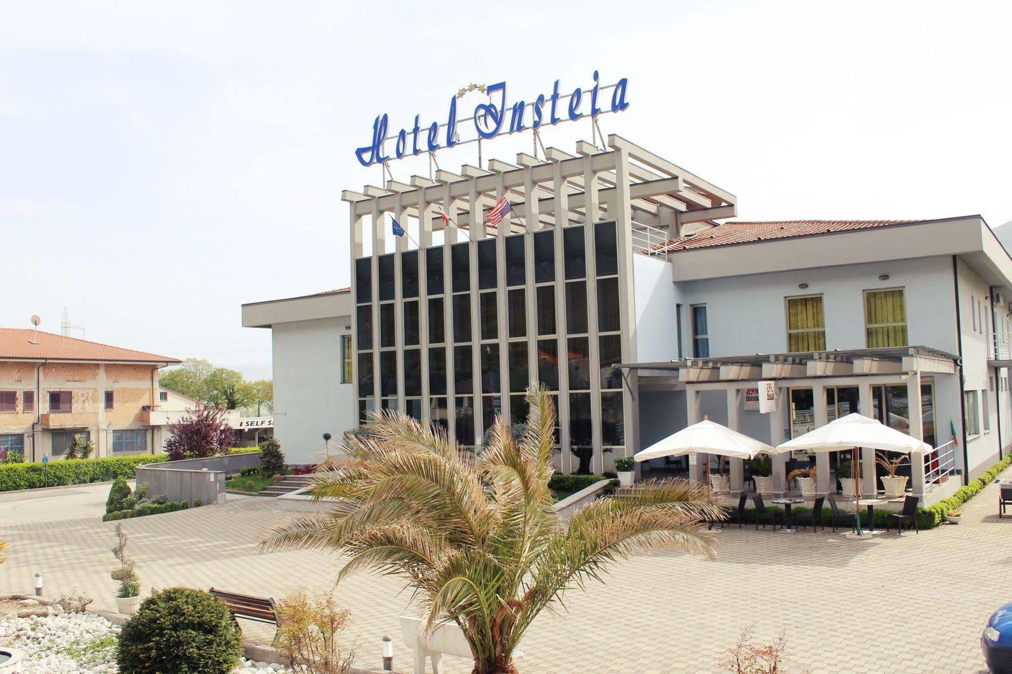 Hotel Insteia Polla Extérieur photo