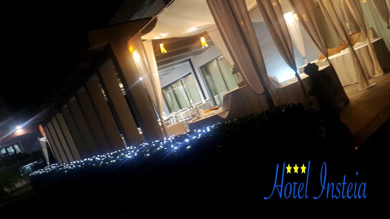 Hotel Insteia Polla Extérieur photo
